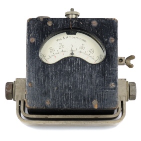[00061] Volt- & Amperemeter, Batterieprfer; Schoeller & Co; 1. Hlfte 20. Jh.