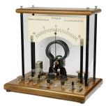 [00513] großes Präzisions Volt- und Amperemeter für Schulung und Demonstration; Bruno Brauns, Berlin; ca. 1900