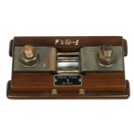 [00187] Nebenwiderstand 300A f�r ZehnOhm Messger�t, Siemens&Halske, ca. 1920.