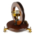 [00203] Hergestellt von der Firma John J. Griffin & Sons Ltd, London, England. Das Ger�t wurde zwischen 1898 und 1905 hergestellt