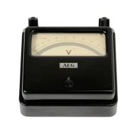 [00329] kleiner Pr�zisions-Me�koffer, Voltmeter; AEG; 1937.