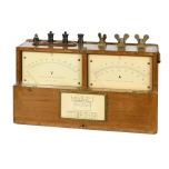 [00463] Tragbares, kombiniertes Weicheiseninstrument f�r Gleich- und Wechselstrom; Hartmann & Braun; 1925