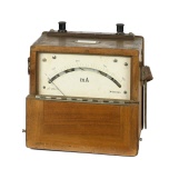 [00470] Tragbarer Weicheisen-Strommesser AM mit Luftd�mpfung f�r Wechselstrom; Dr. Paul Meyer, Berlin; um 1910