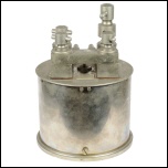 [00246] Normalwiderstand 0,0001 Ohm mit lfllung, zustzlicher Wasserkhlung und optionalem Elektromotor; Hartmann & Braun; 1. Quartal 20. Jh.