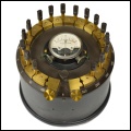 [00251] Montagebr�cke mit St�pselschaltung, in rundem Metallgeh�use mit Spulengalvanoskop; Siemens & Halske; ca. 1910